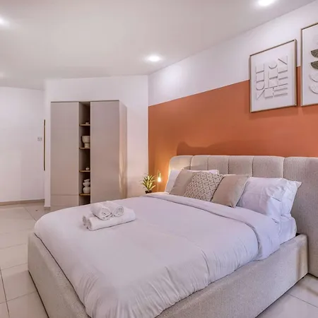 Appartamento In Sliema's Perfect Spot Walk To Sea Sliema