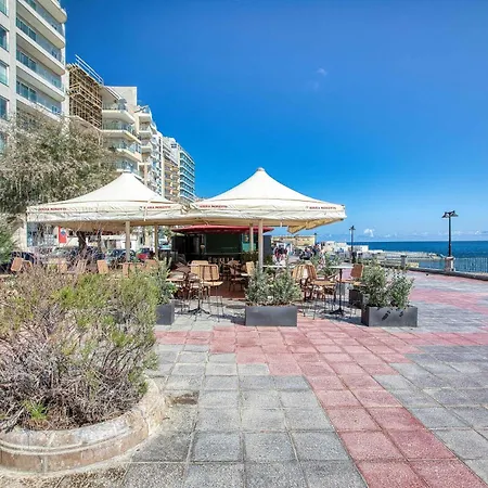 شقة In Sliema's Perfect Spot Walk To Sea سليمة